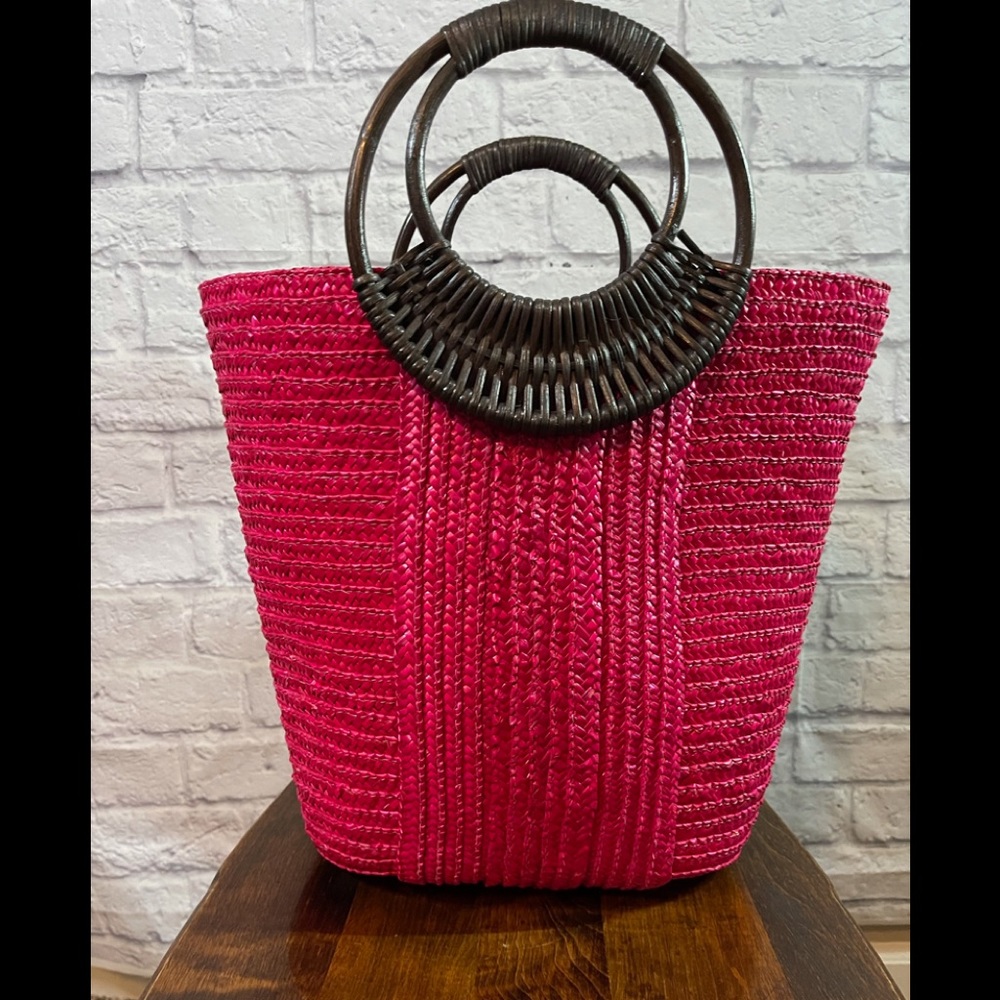 Red Straw Bag